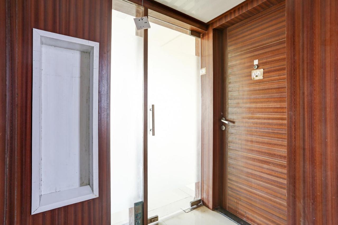 Oyo 85290 Milona Service Hotel